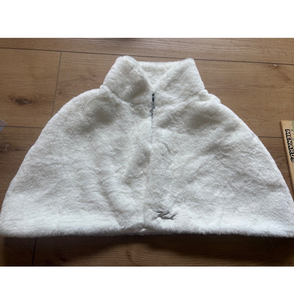 Karl‎ Lagerfeld Paris Faux Fur Capelet Ivy White Rhinestone formal shawl coat